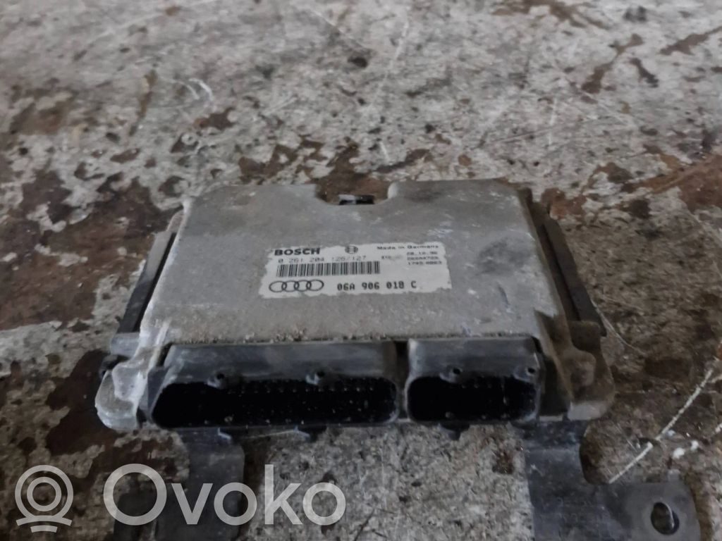 Audi A3 S3 8L Sterownik / Moduł ECU 