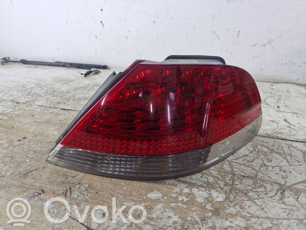 BMW 7 E65 E66 Lampa tylna 