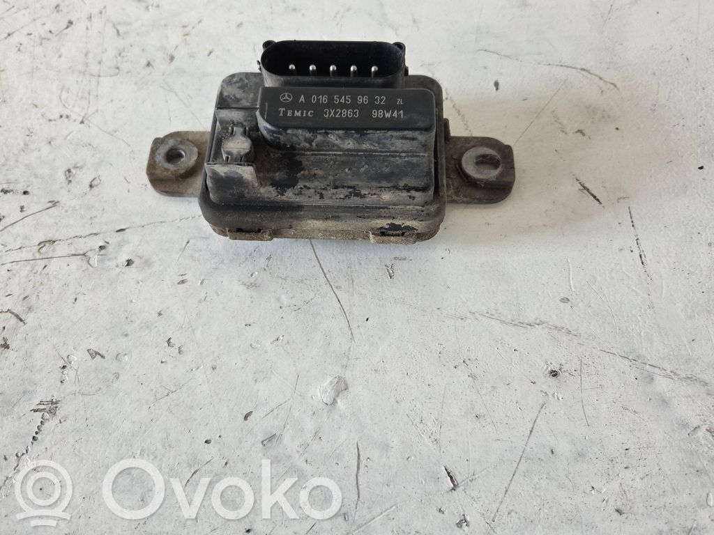 Mercedes-Benz CLK A208 C208 Coolant fan relay 