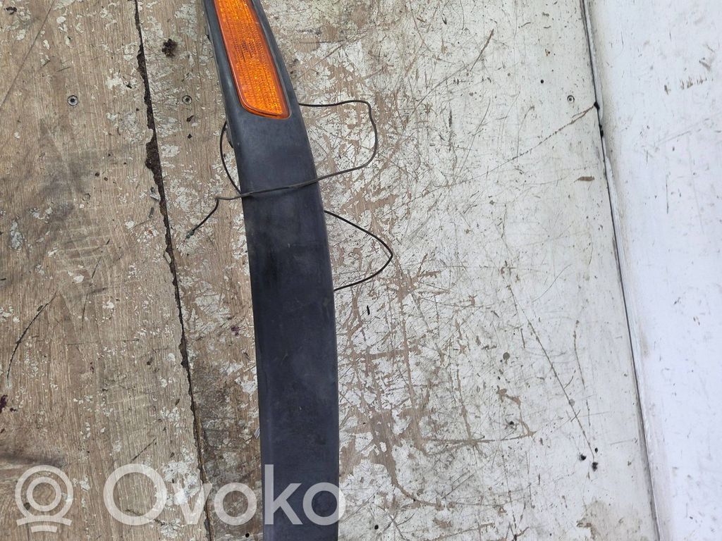 Volvo S40, V40 Front bumper corner part panel trim 