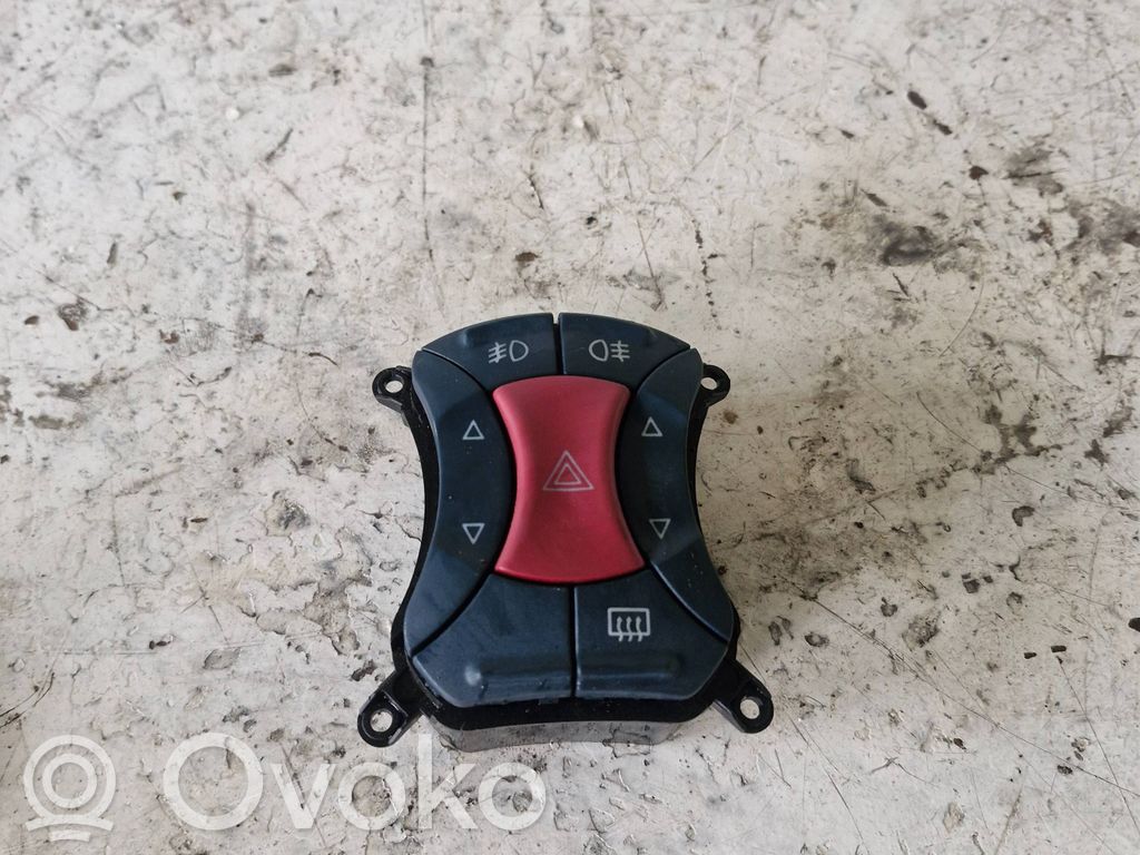 Hazard light switch