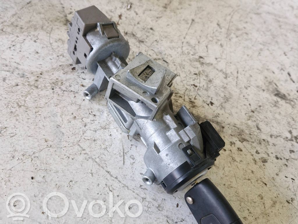 Užvedimo spynelė   3M513F880AD