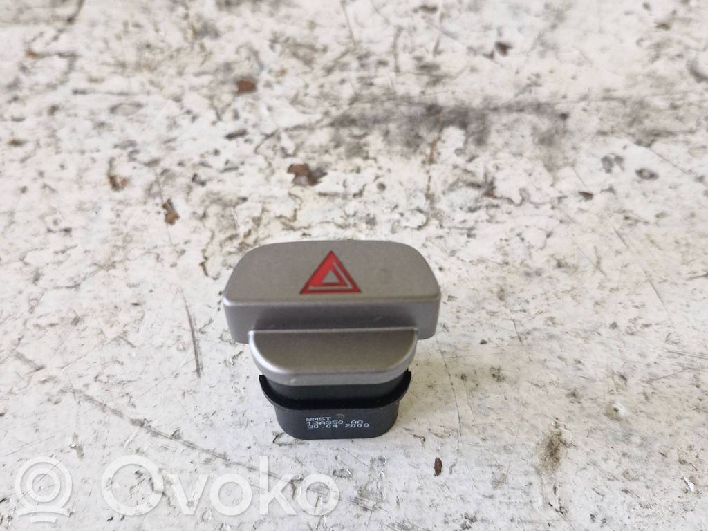 Botón interruptor de luz de peligro   13A350AA,30042008