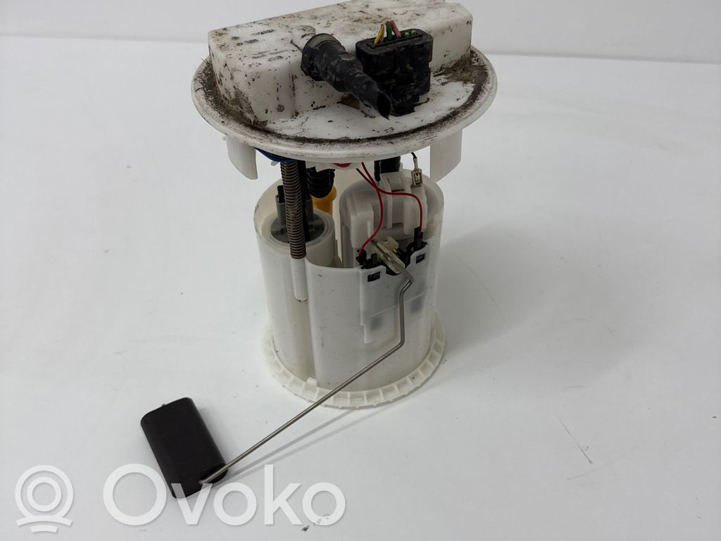 Citroen C3 Polttoainesäiliön pumppu 