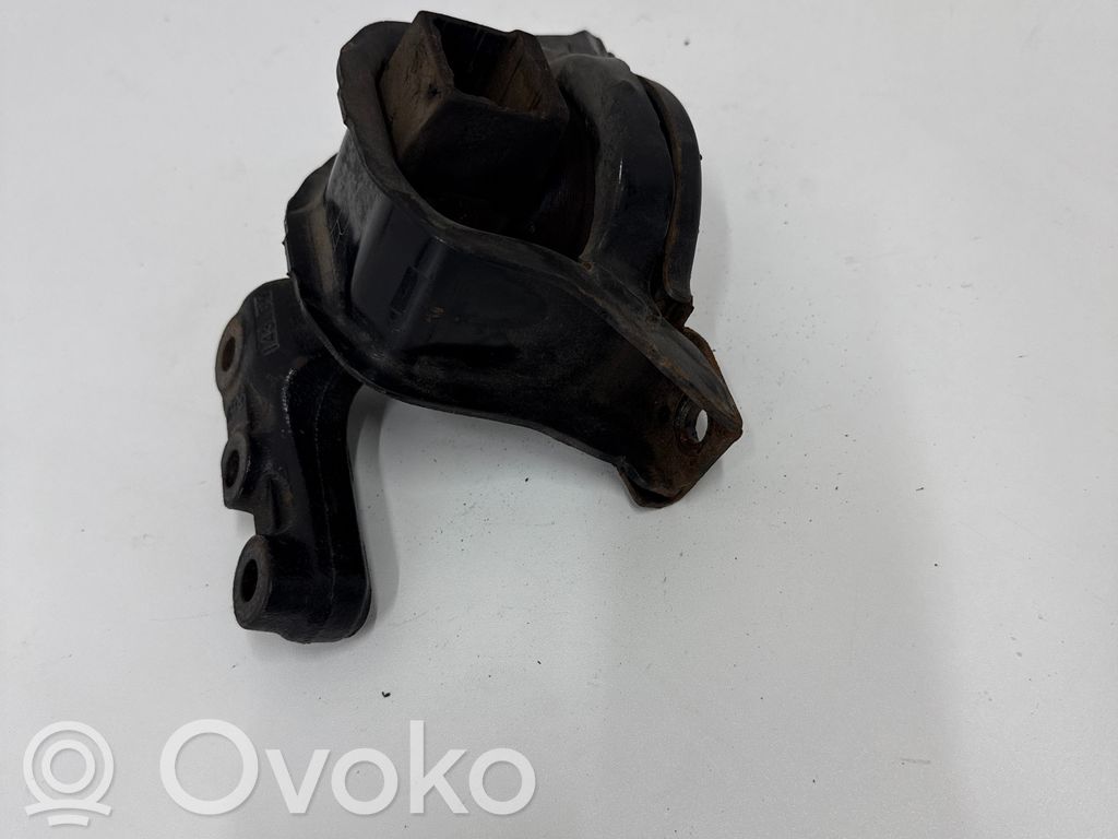 Citroen C3 Engine mount bracket 