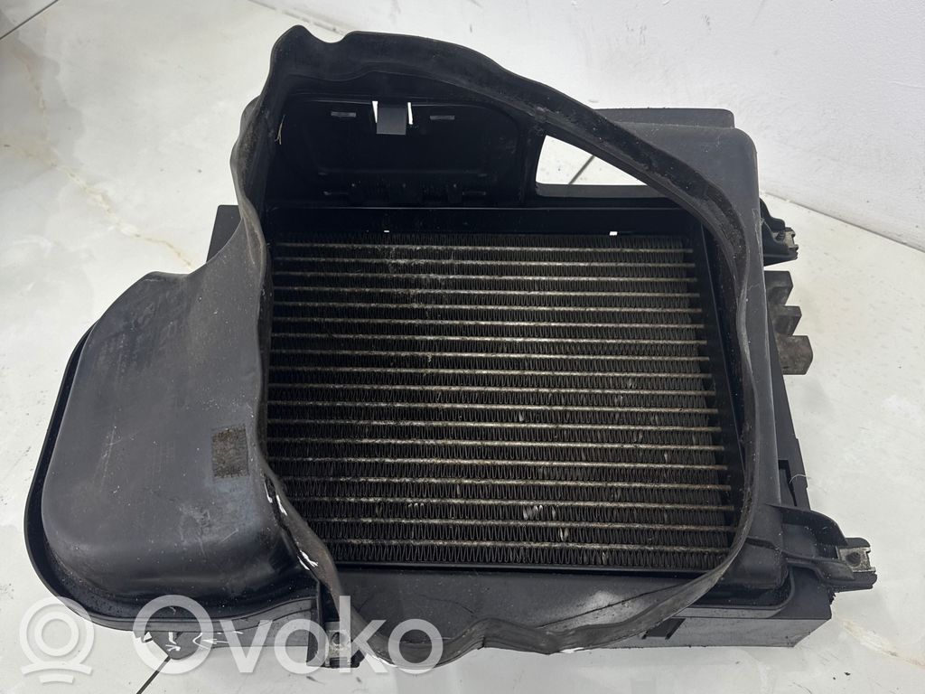 BMW X5M E70 Intercooler air channel guide 