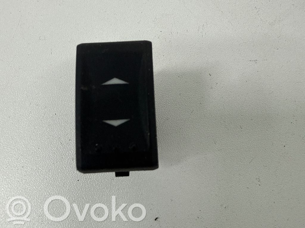 Ford Mondeo Mk III Electric window control switch 