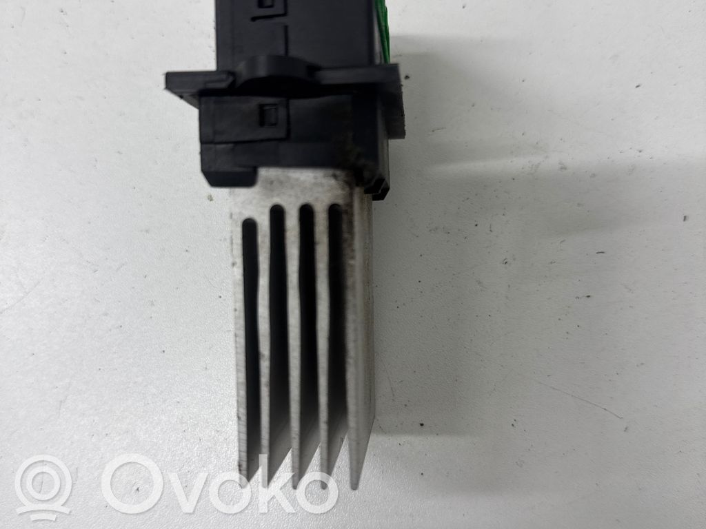 Nissan Micra Rezystor / Opornik dmuchawy nawiewu 