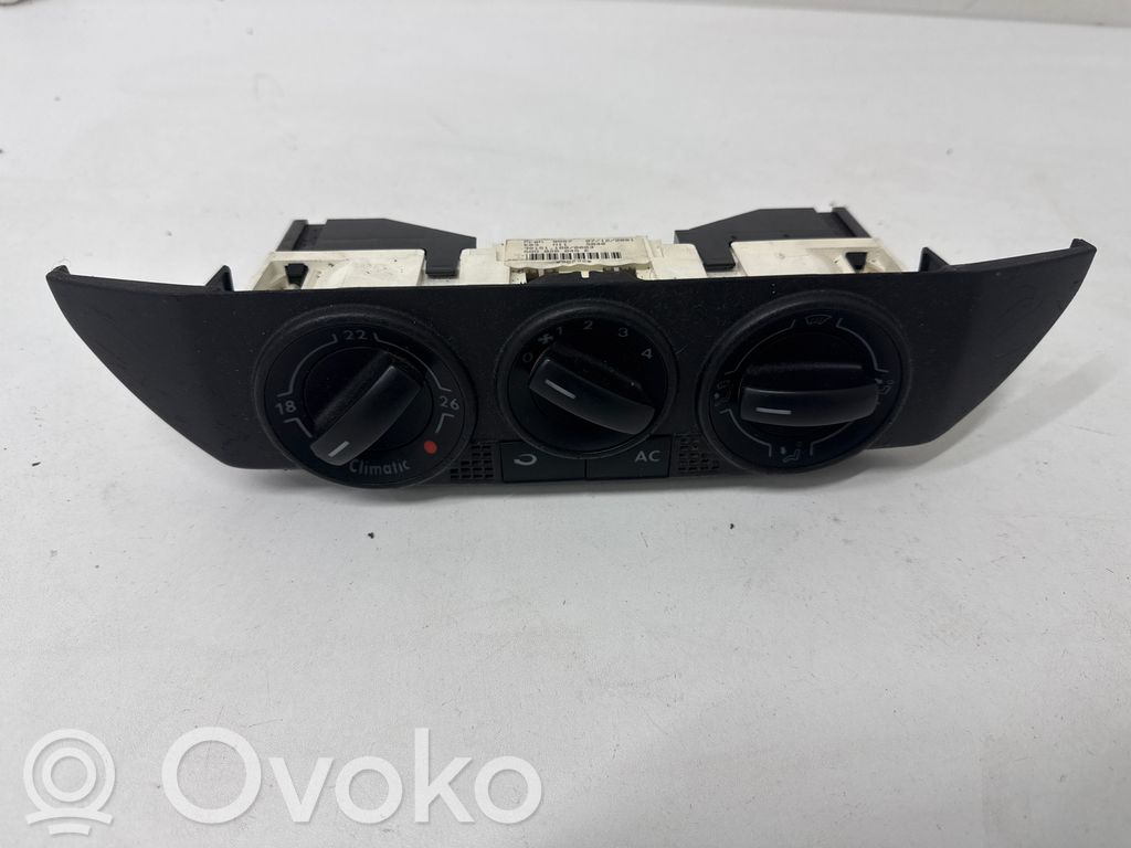Volkswagen Polo Panel klimatyzacji 