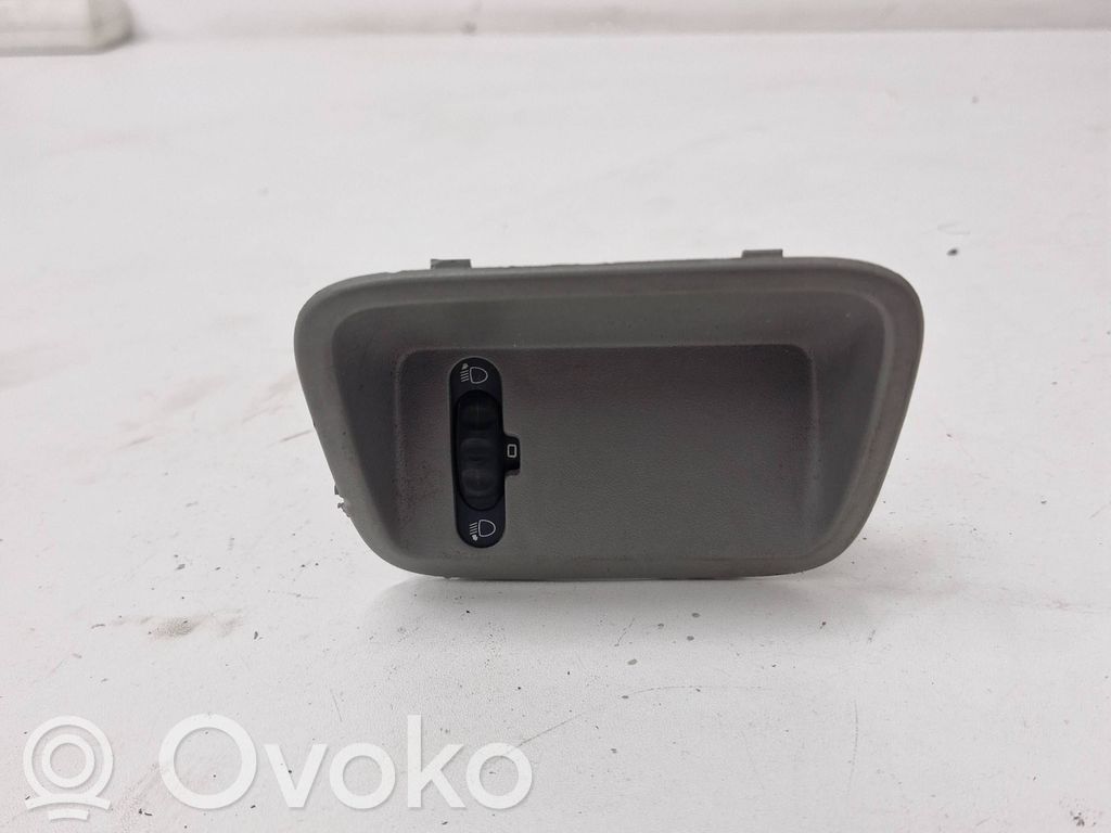 Headlight level height control switch   91168902,R6136S380,8200184608