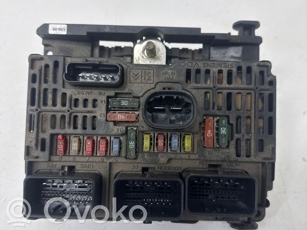 Citroen C5 Fuse module 