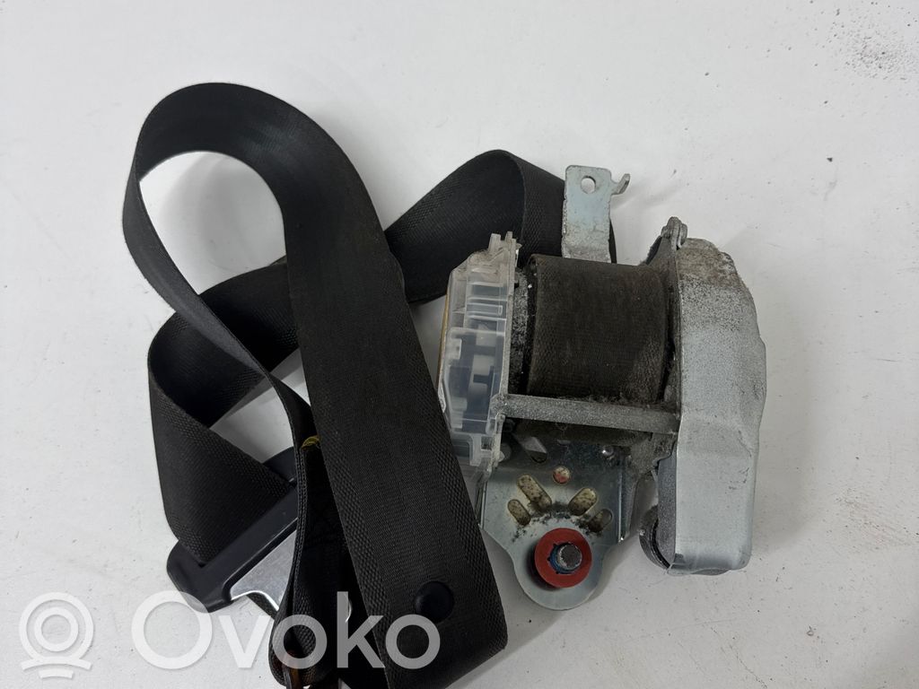 Hyundai i30 Etuistuimen turvavyö 