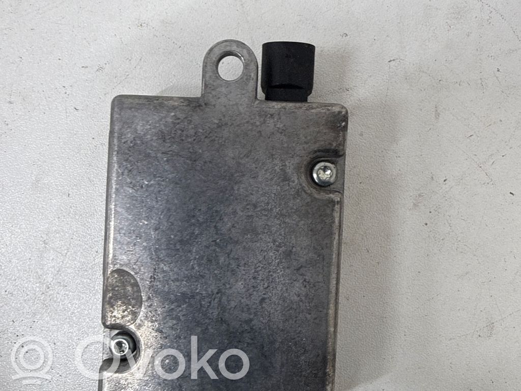 Antenas pastiprinātājs   9123739,14404710