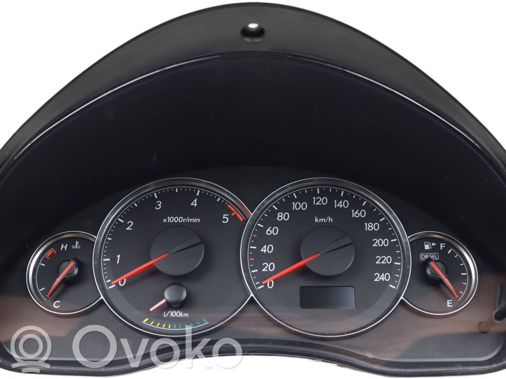 Subaru Legacy Speedometer (instrument cluster) 
