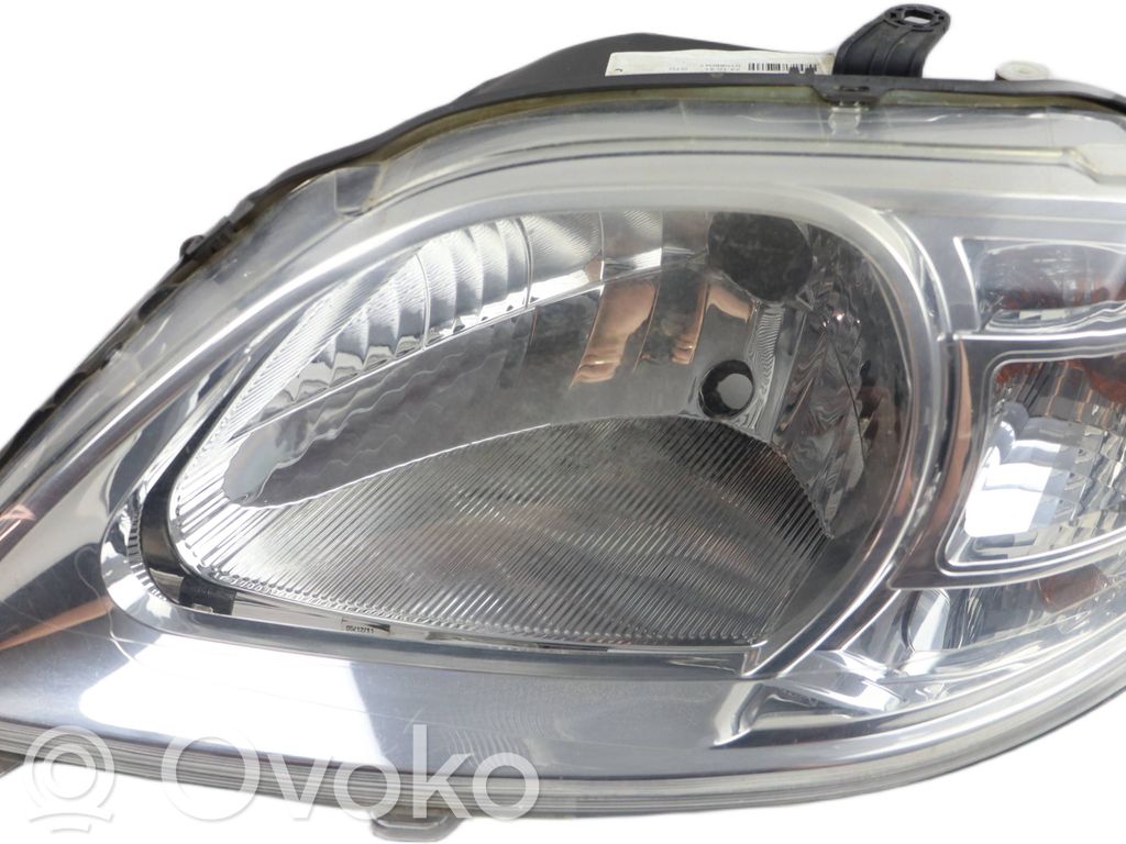 Dacia Logan I Headlight/headlamp 