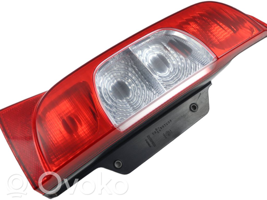 Fiat Fiorino Galinis žibintas kėbule 