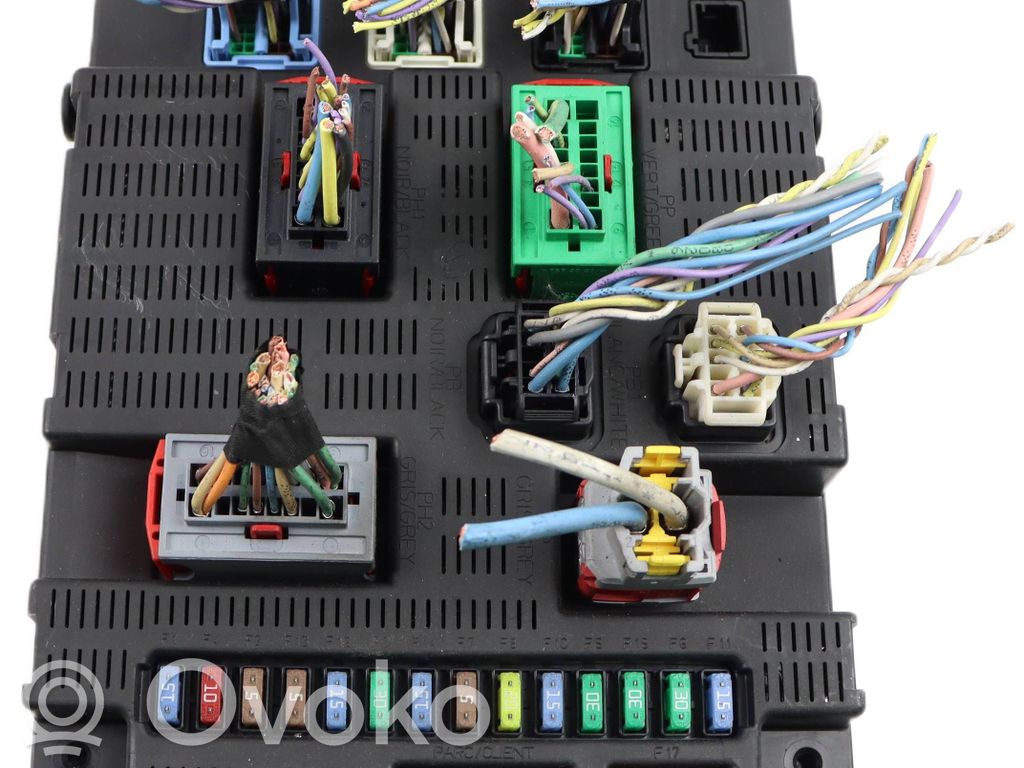 Citroen C8 Fuse module 