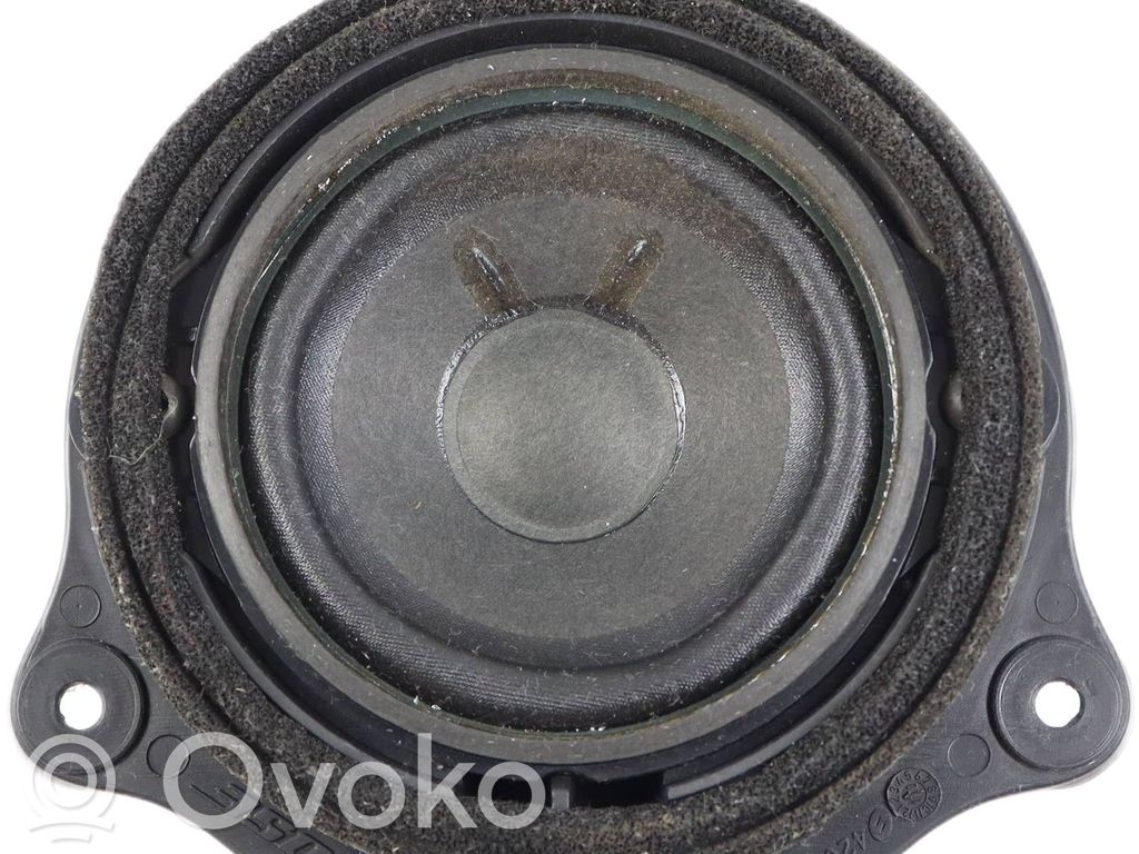 Audi A6 S6 C6 4F Altavoz de la puerta delantera 