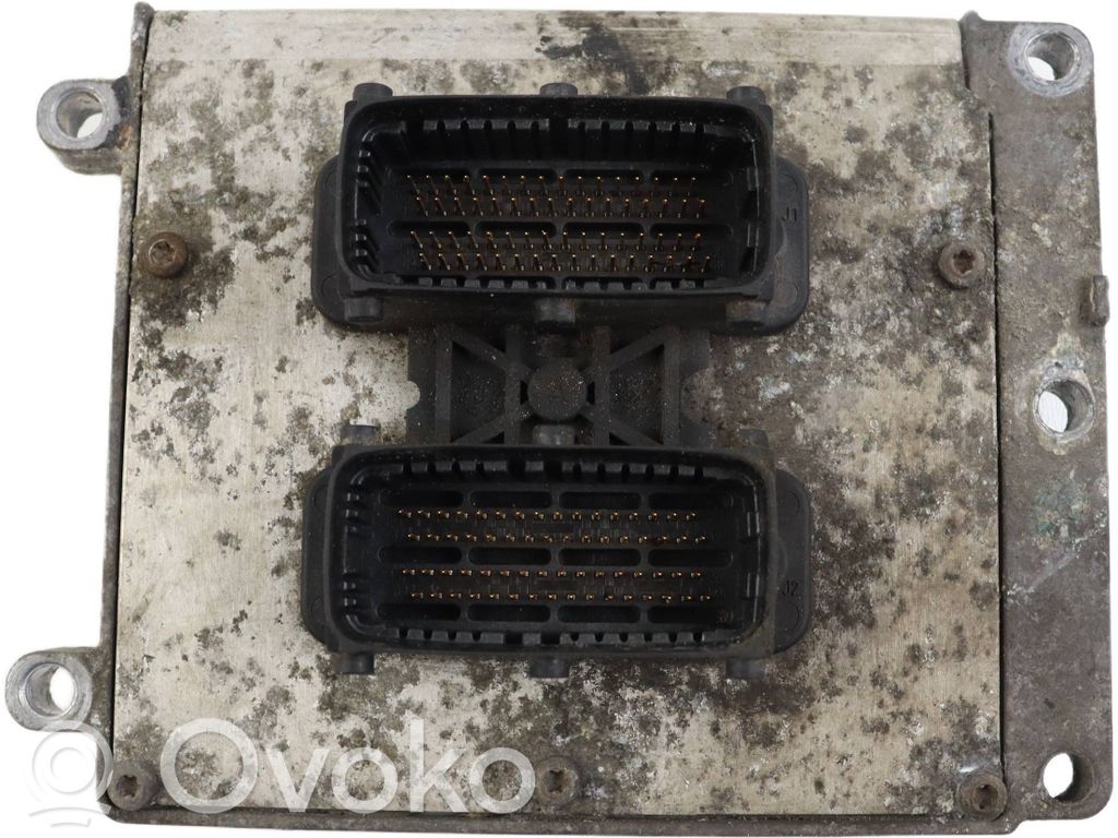 Opel Vectra C Engine control unit/module 