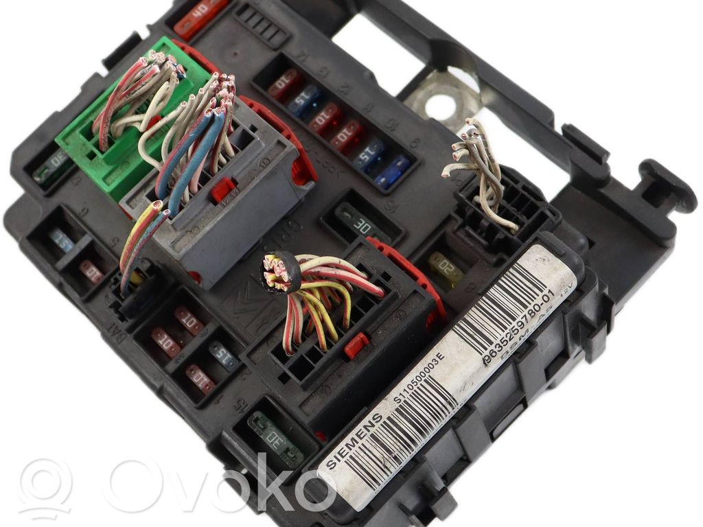 Citroen C5 Fuse module 