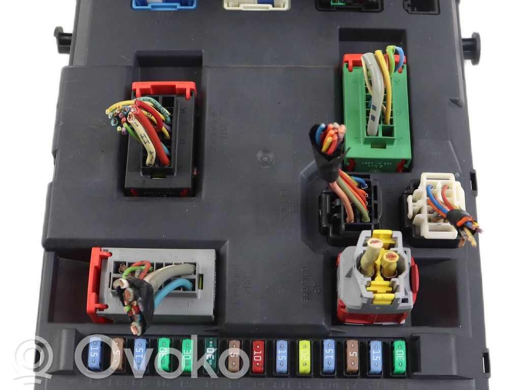 Citroen C3 Picasso Fuse module 