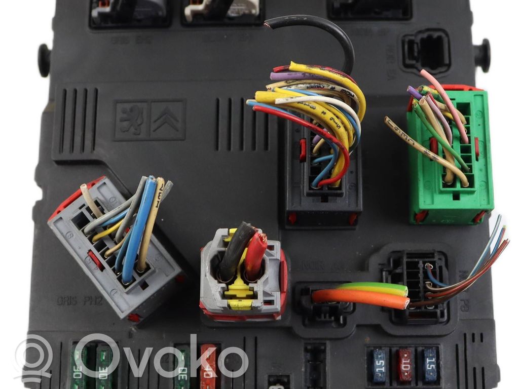 Peugeot 206 Módulo de fusible 