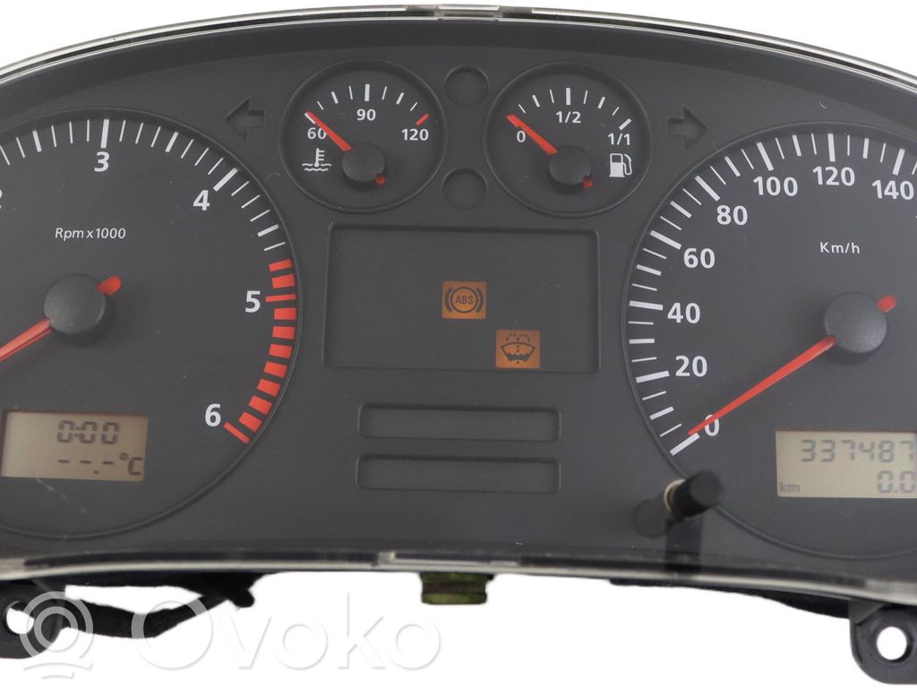 Seat Toledo II (1M) Spidometras (prietaisų skydelis) 