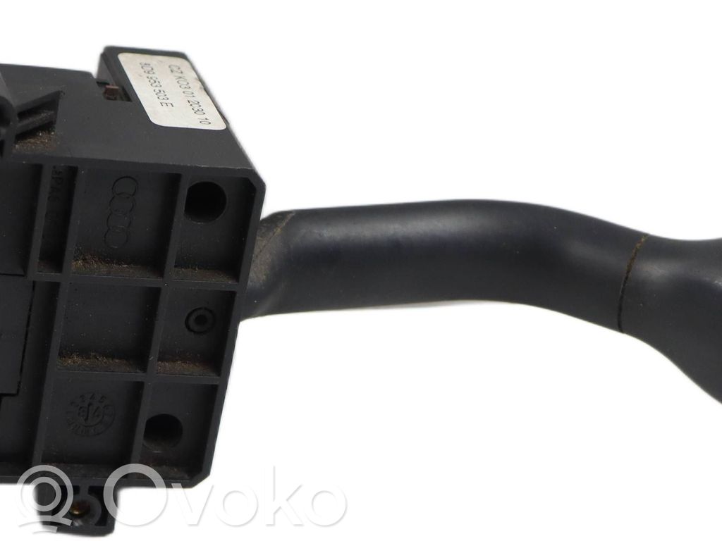 Audi A4 S4 B5 8D Manetă semnalizator 