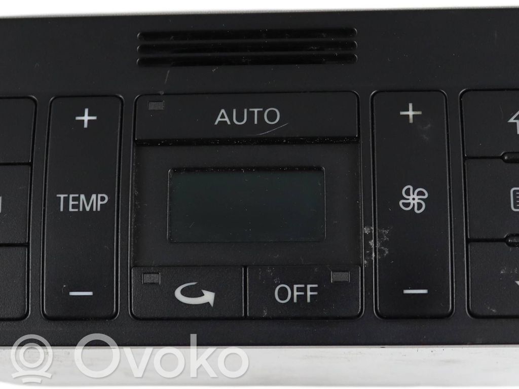 Audi A2 Climate control unit 