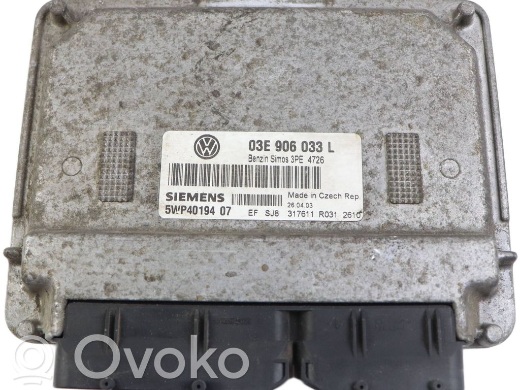 Sterownik / Moduł ECU   03E906033L,3PE4726,5WP4019407,3P4726