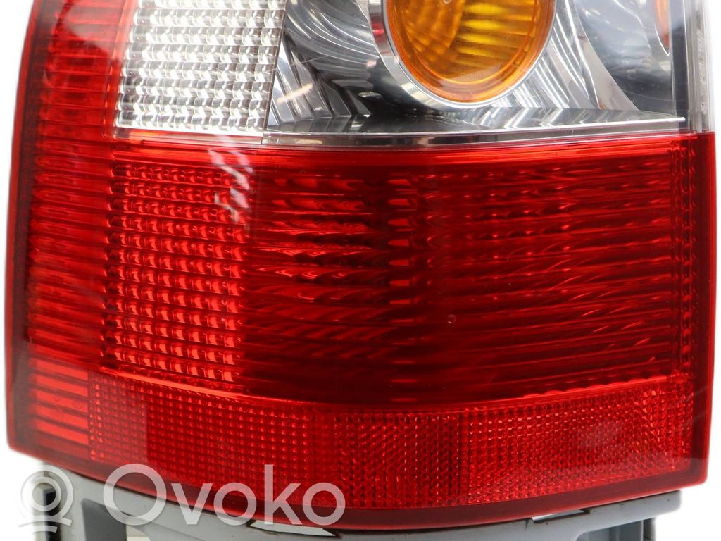 Takavalot   7M5945095H,6V2113405AA