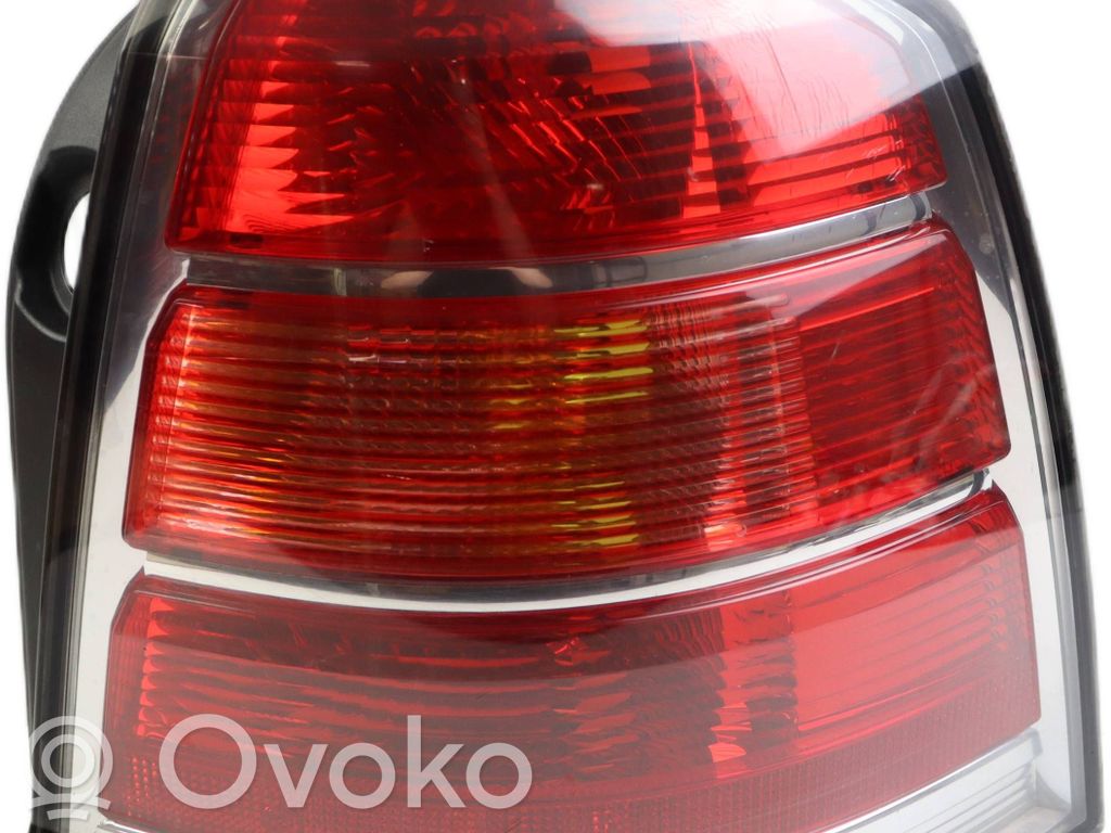 Opel Zafira B Lampă spate în caroserie 
