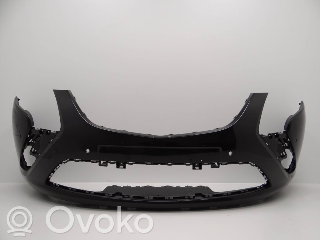 Opel Zafira C Priekšējais bamperis 