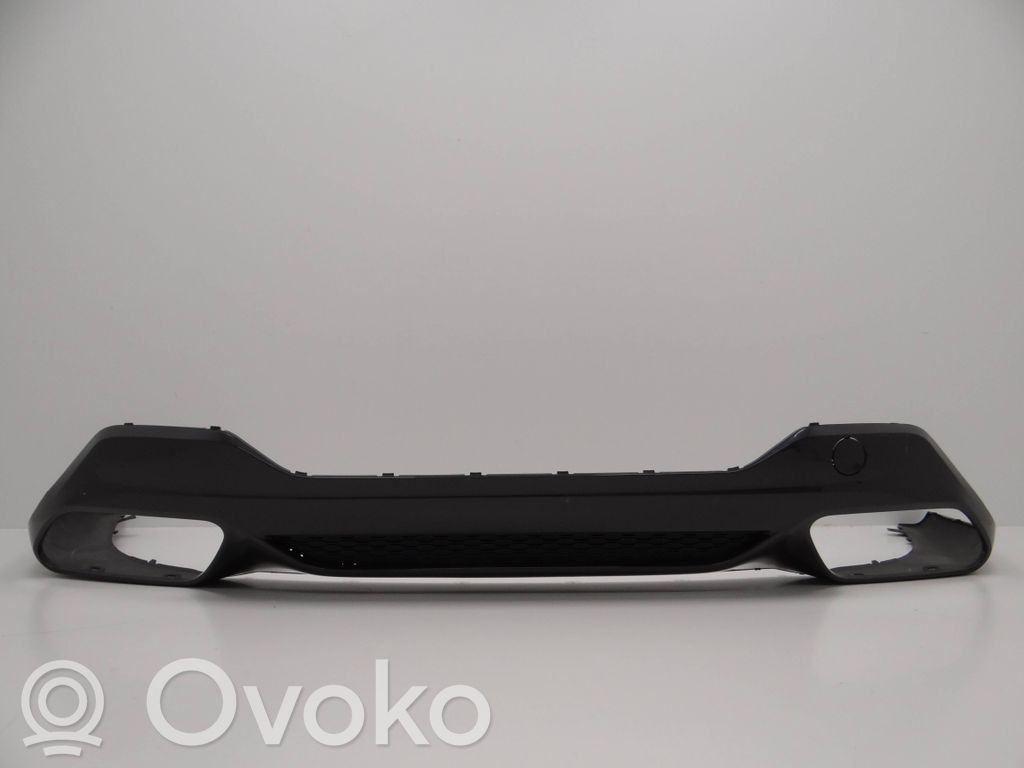 BMW M8 F91 F92 G14 G15 Apatinė bamperio dalis 