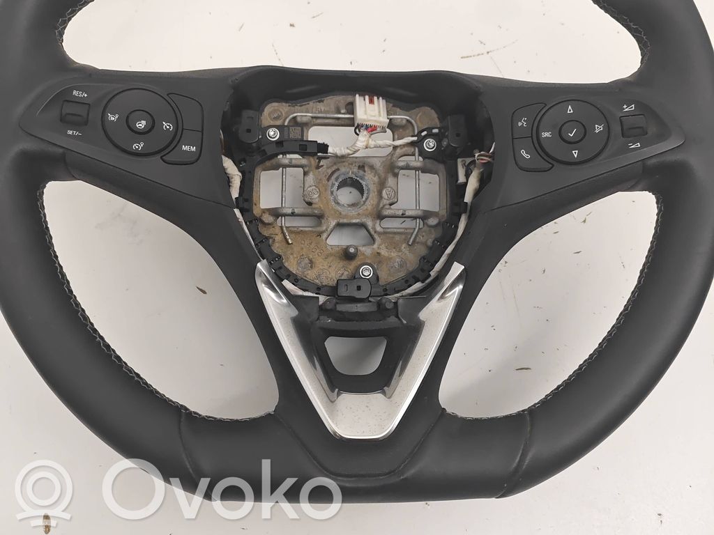 Opel Corsa F Volante 