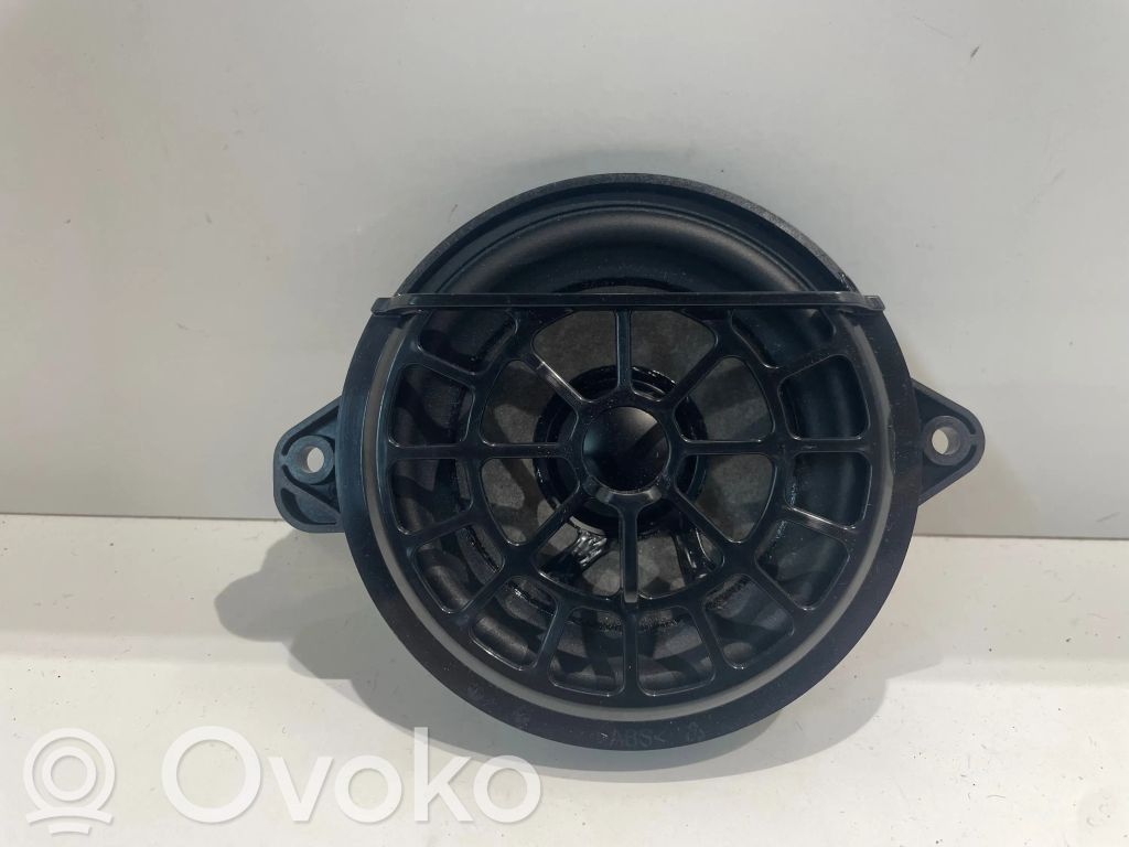 Audi A4 S4 B9 8W Altavoz del panel 