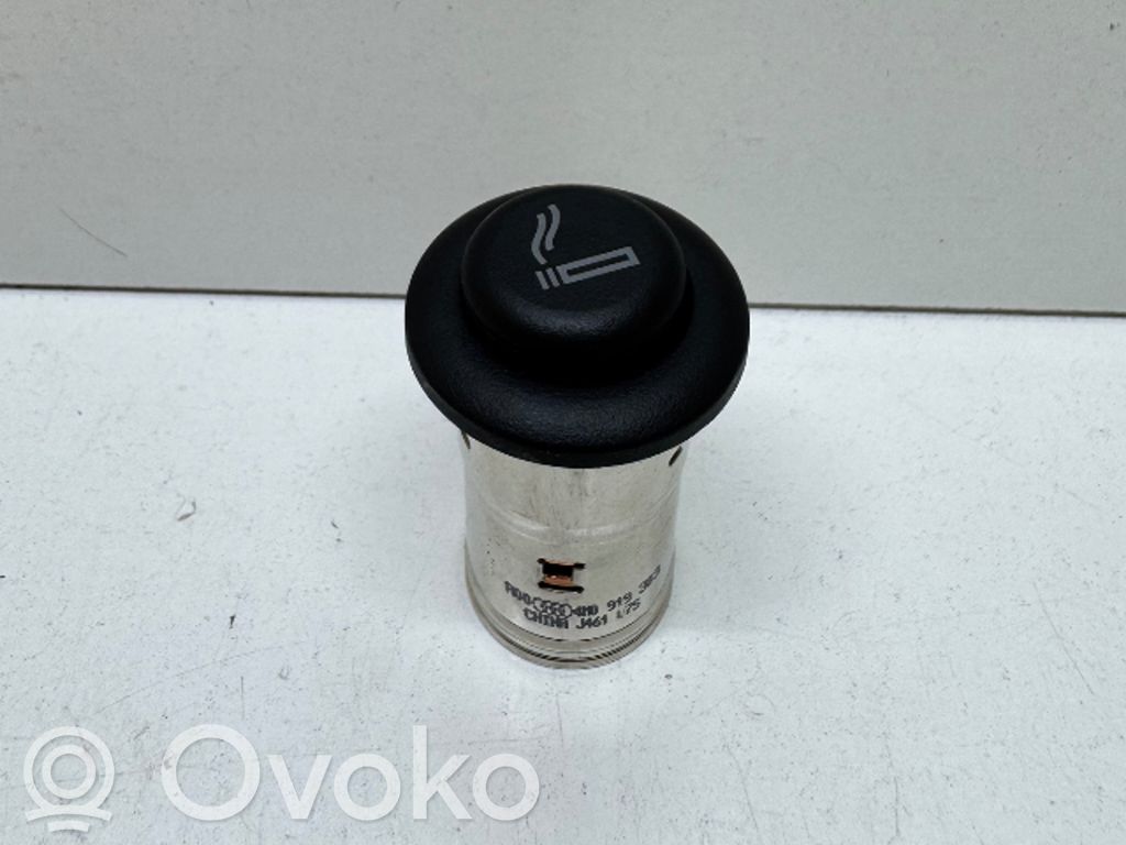 Audi Q7 4M Cigarette lighter 