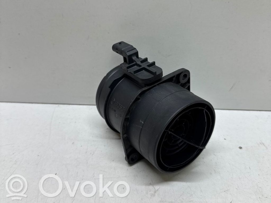 Przepływomierz masowy powietrza MAF   04E906461A