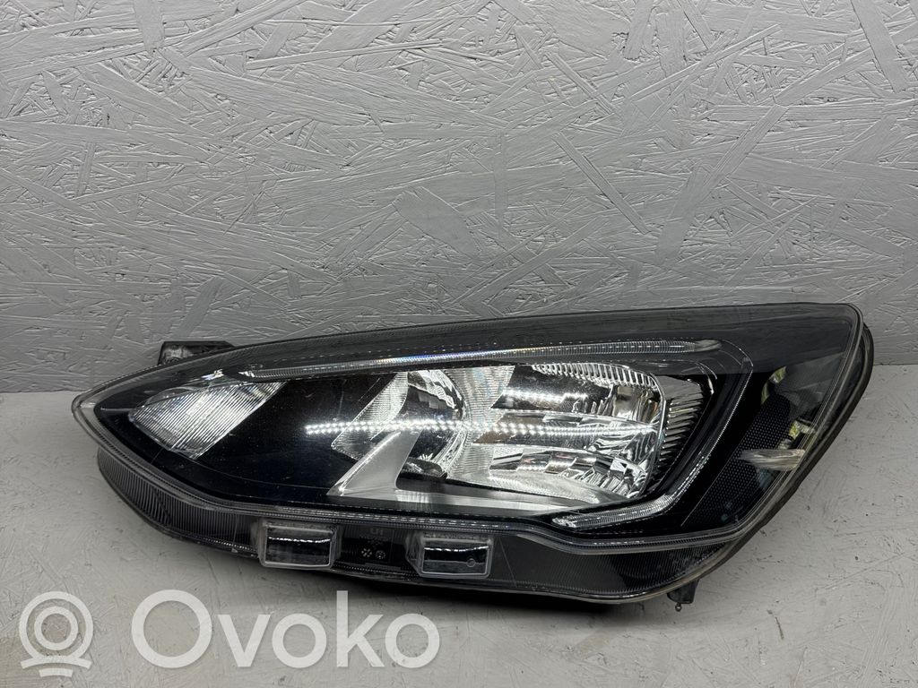Ford Focus Headlight/headlamp 