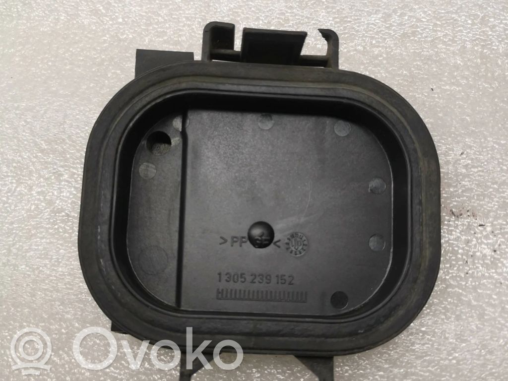 Audi A8 S8 D2 4D Deckel Abdeckung Scheinwerfer 