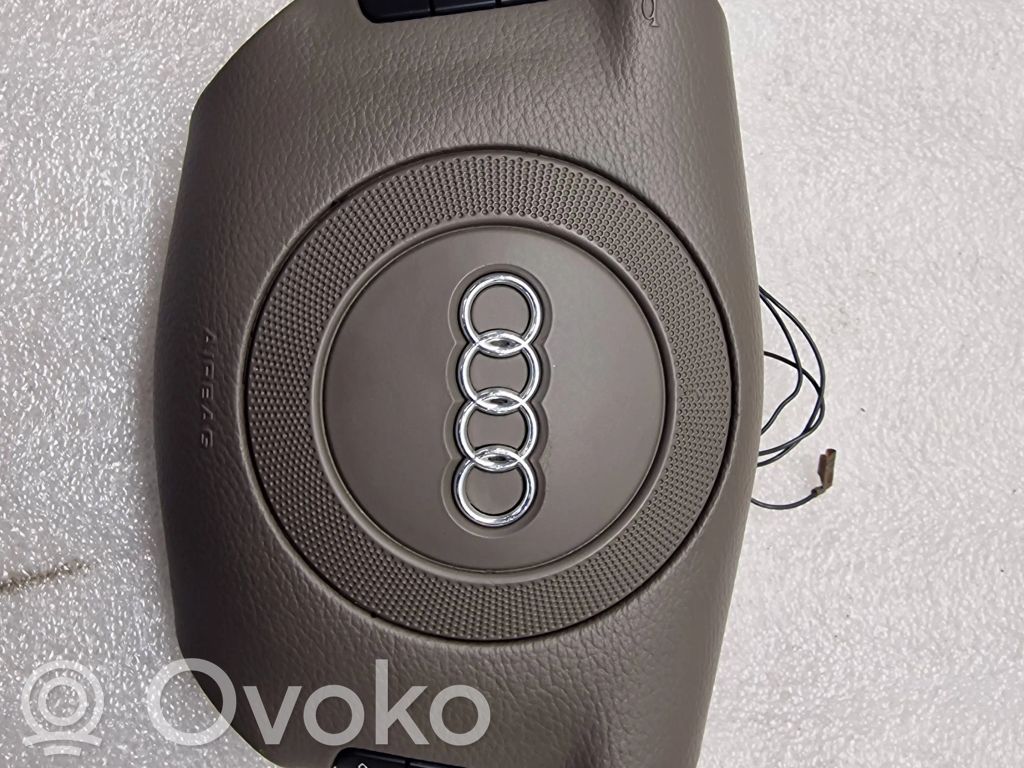 Audi A8 S8 D2 4D Airbag de volant 