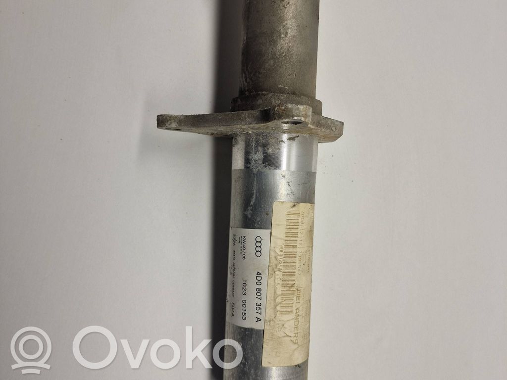 Audi A8 S8 D2 4D Aizmugurē bampera amortizators 