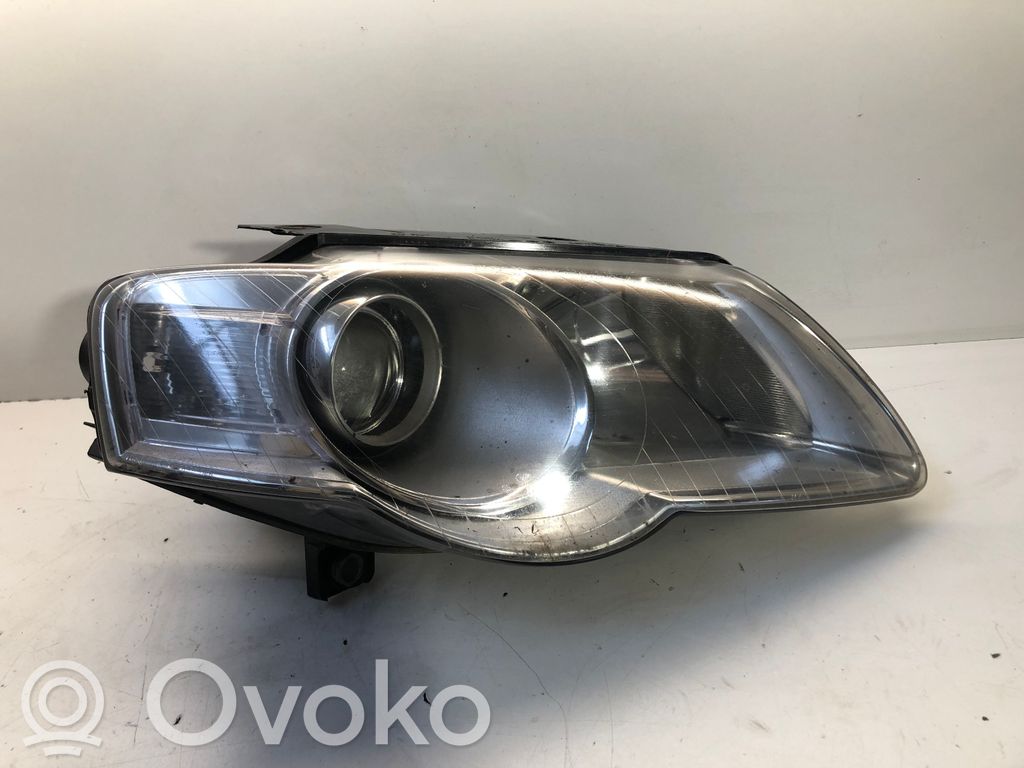 Volkswagen PASSAT B6 Lampa przednia 
