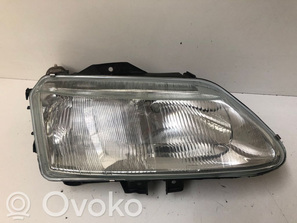 Renault Espace III Phare frontale 