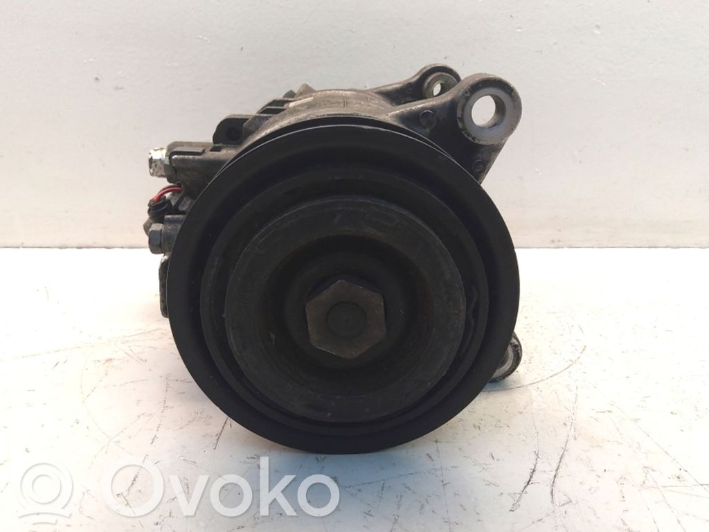 BMW 3 F30 F35 F31 Air conditioning (A/C) compressor (pump) 