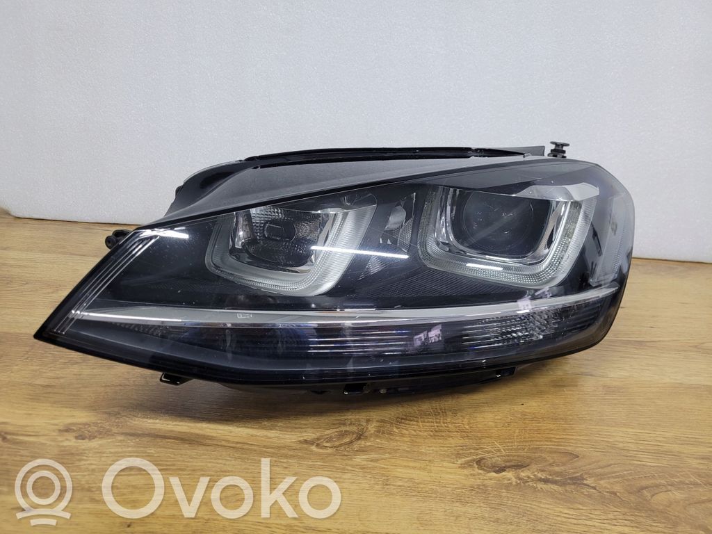 Volkswagen Golf VII Lampa przednia 