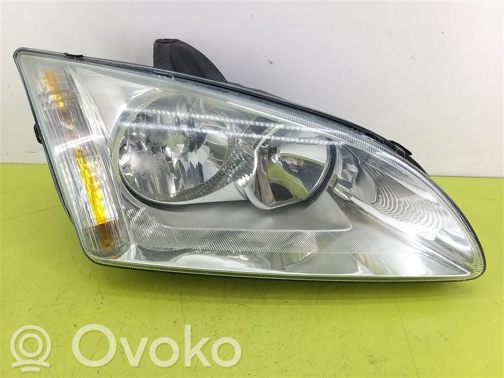 Ford Focus Headlight/headlamp 
