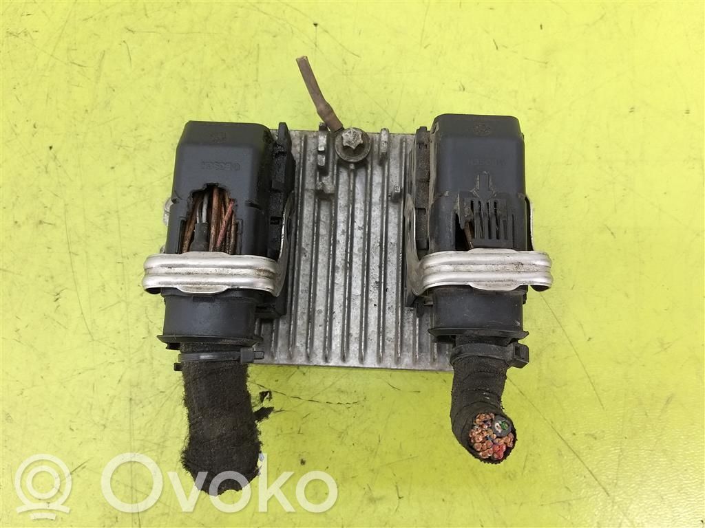 Opel Vectra C Engine control unit/module 