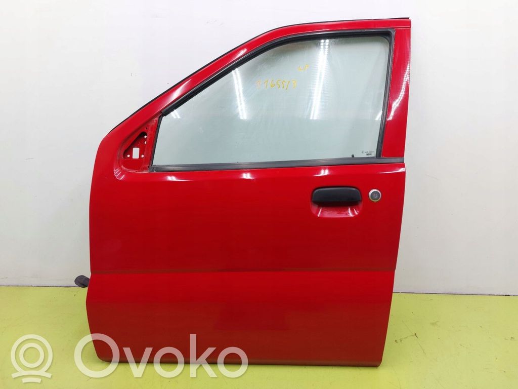 Suzuki Ignis Puerta delantera 