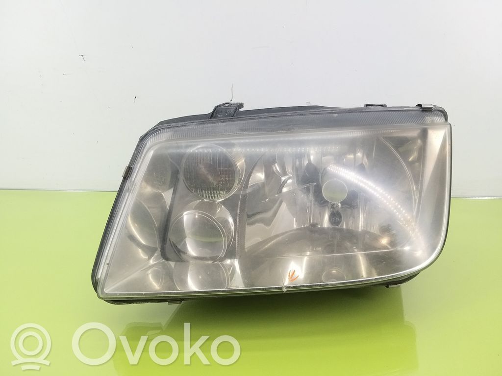 Volkswagen Bora Faro/fanale 